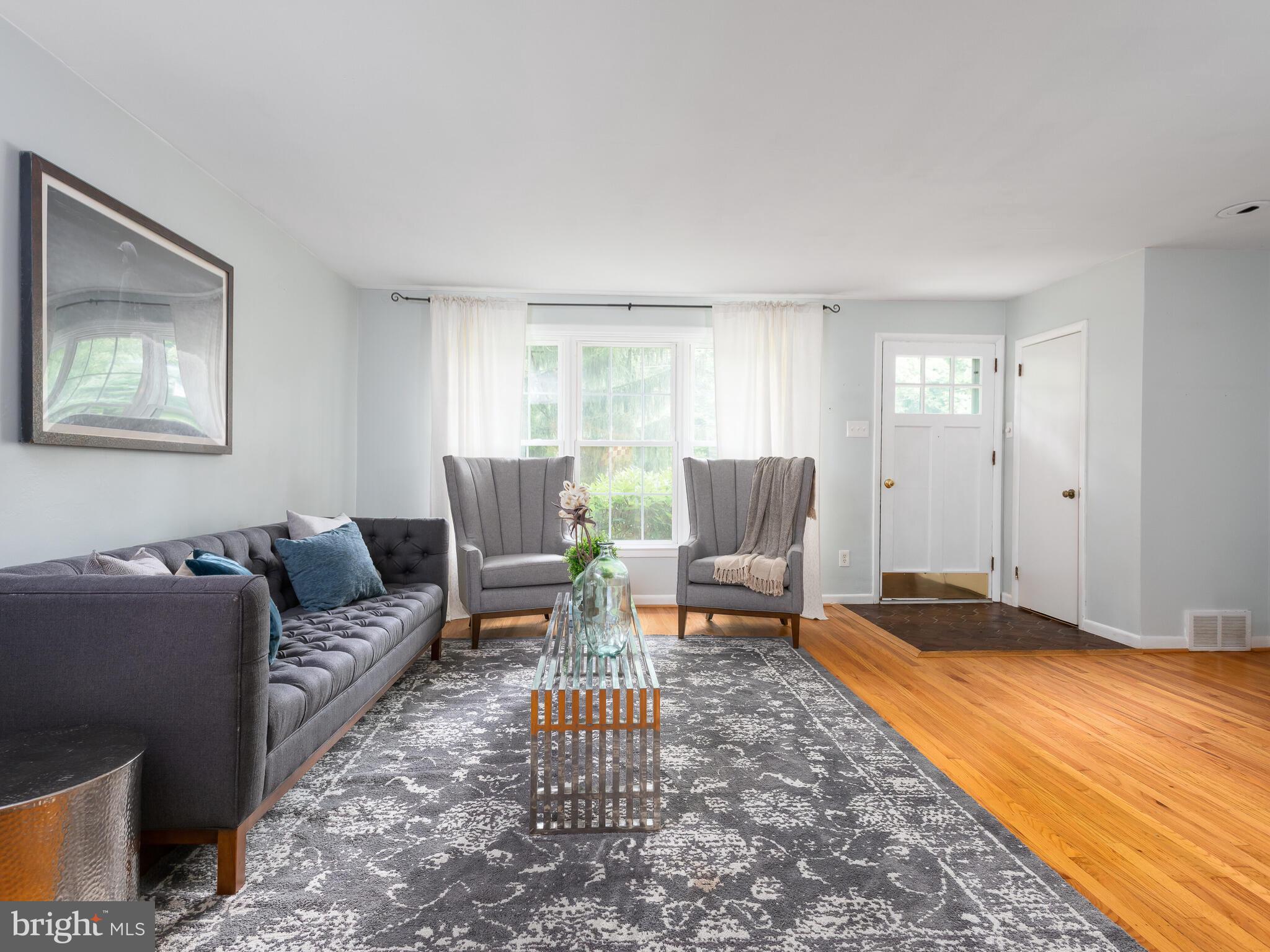 591 Brookwood Road Wayne, PA 19087 - Photo 5 of 50