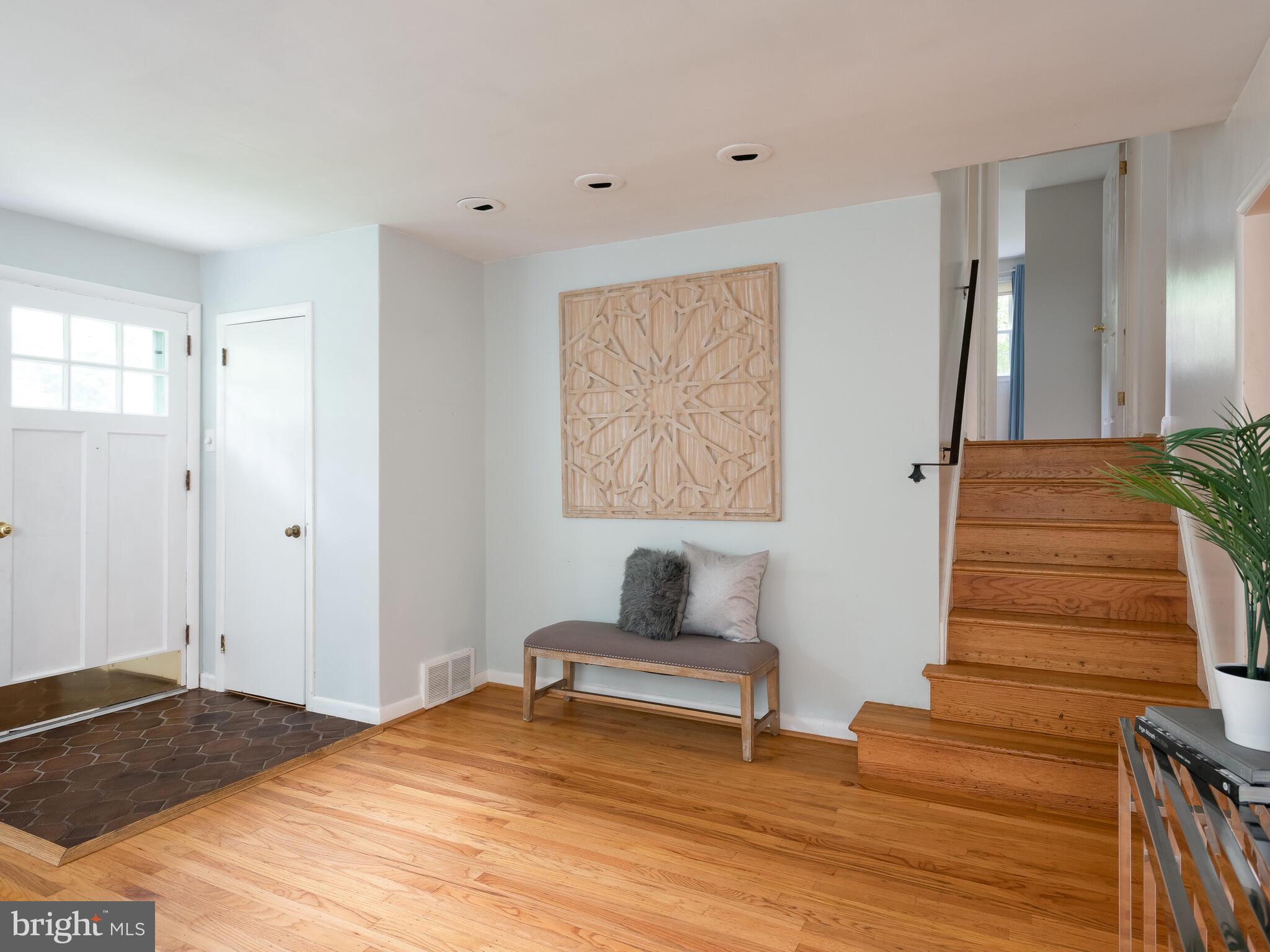 591 Brookwood Road Wayne, PA 19087 - Photo 6 of 50