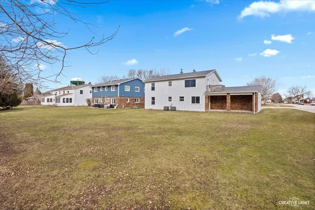 a big room with an open space