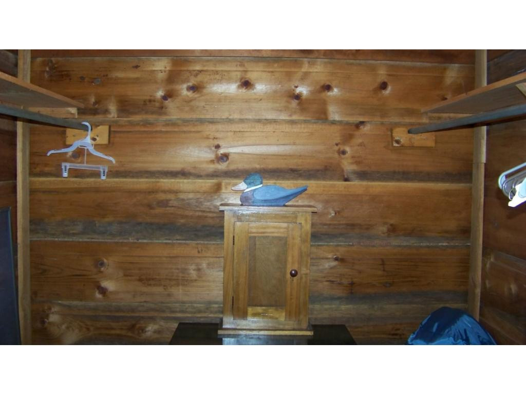 6070 Sink Valley Road Butler, TN 37640 - Photo 18 of 34 WALK IN CLOSET