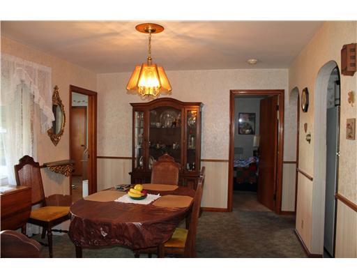 828 Riverside Drive Springfield, OH 45504 - Photo 3 of 15 Gallery Image 3