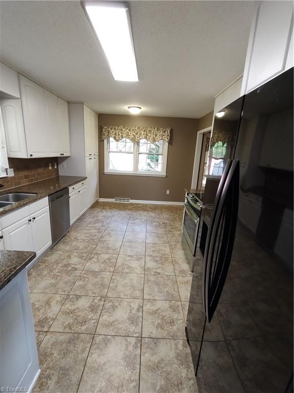565 Drumheller Road Clemmons, NC 27012 - Photo 11 of 27 Gallery Image 11
