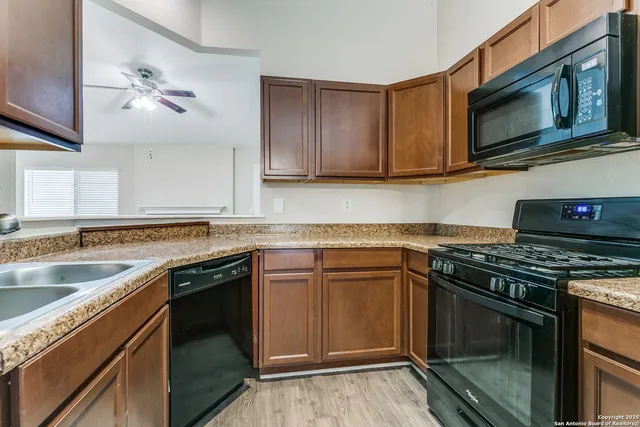 $199,000 | 6815 Hillside Peak, San Antonio, TX 78233