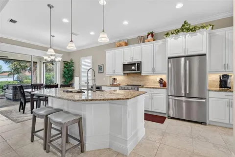 $574,900 | 366 Padova Way, North Venice, FL 34275