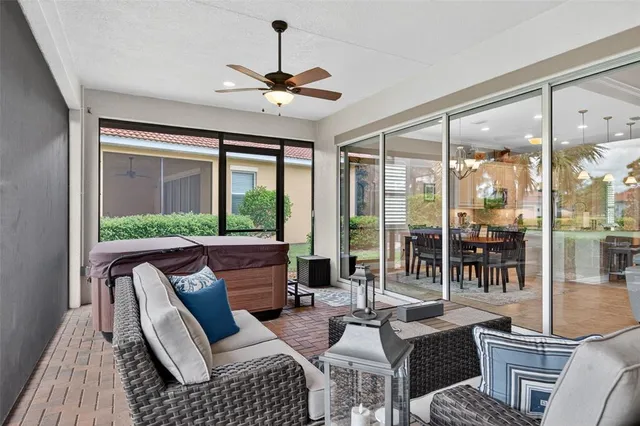 $569,998 | 366 Padova Way, North Venice, FL 34275