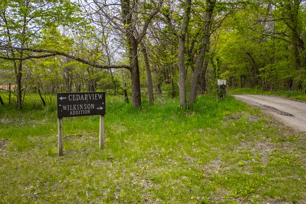 $412,000 | 1408 Cedarview Drive, Muscatine, IA 52761