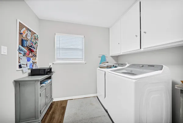 $2,850 | 143 Bluebonnet Street, Sugar Land, TX 77478