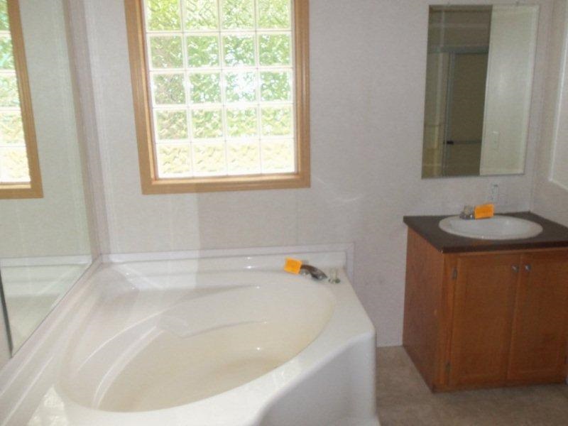 2811 Hoosier Valley Road Traverse City, MI 49685 - Photo 27 of 35 1786104-26.JPG