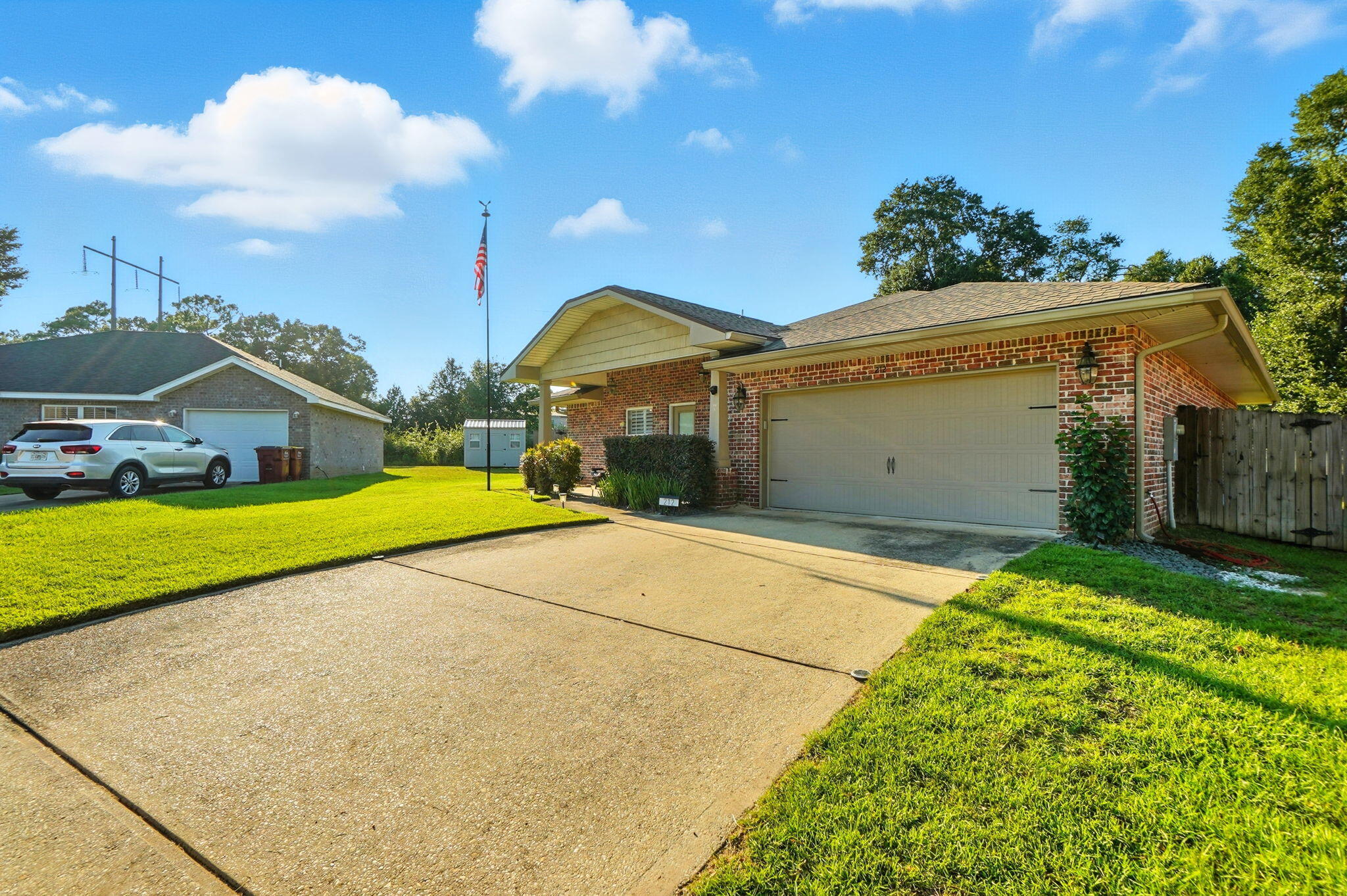 212 Eleases Crossing Crestview, FL 32539 - Photo 9 of 40 4-web-or-mls-212-eleases-crossing