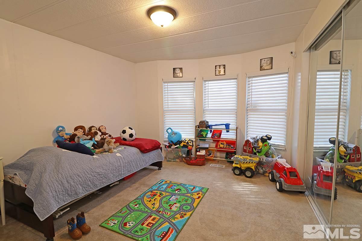 535 Budger Way Reno, NV 89506 - Photo 9 of 20 Photo 9