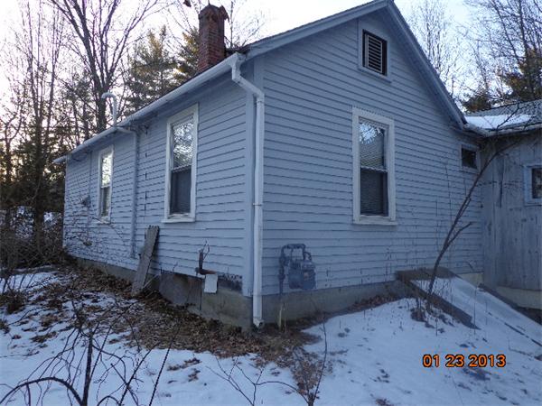 129 Fitchburg Road Townsend, MA 01469 - Photo 7 of 17