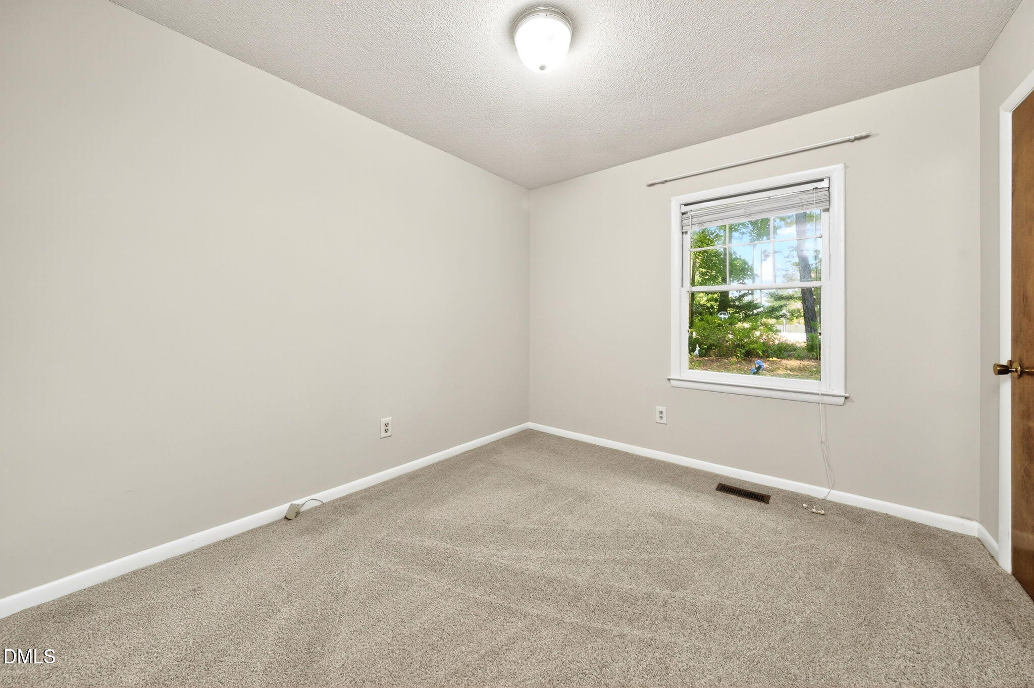 8104 Rhodes Road Apex, NC 27539 - Photo 18 of 27 Center bedroom front