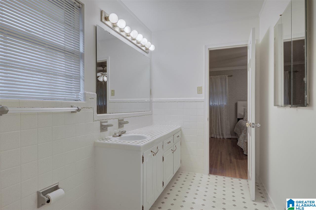 369 Hickory Road Gardendale, AL 35071 - Photo 18 of 41