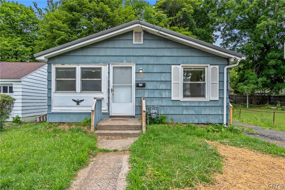 176 Ruth Avenue Syracuse, NY 13210 - Photo 1 of 26