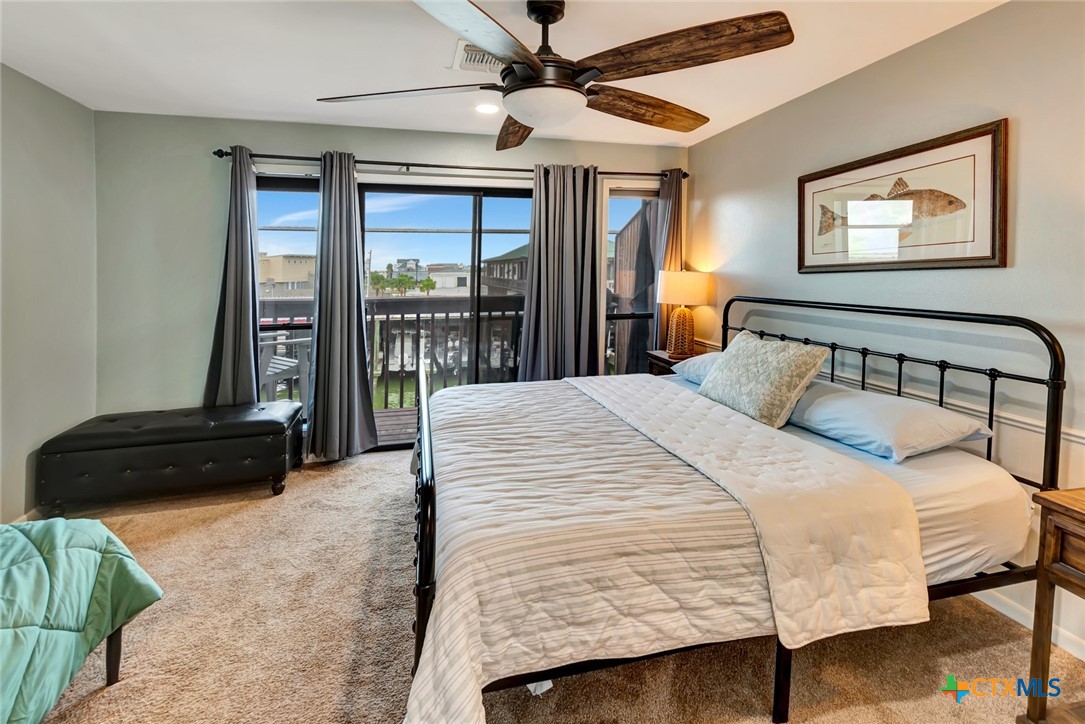 462 15th Street, Unit 2 Port O'Connor, TX 77982 - Photo 11 of 32