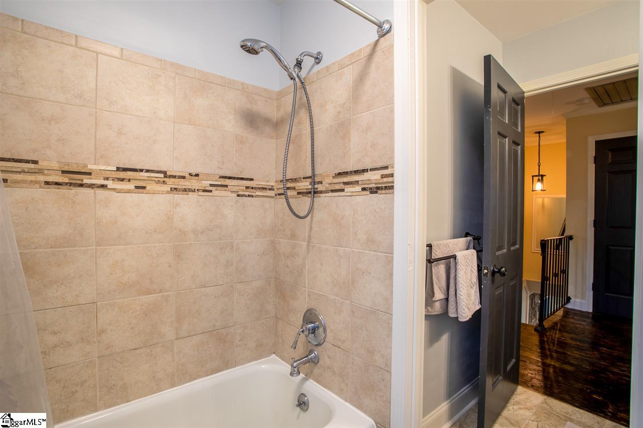 409 Foxcroft Road Greenville, SC 29615 - Photo 25 of 36 Gallery Image 25