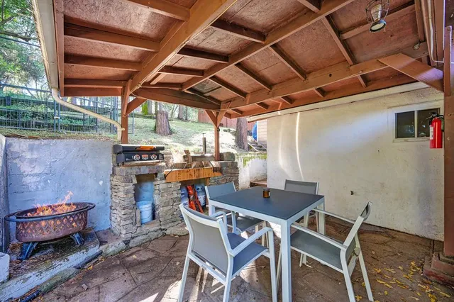 a view of a outdoor space with seating area