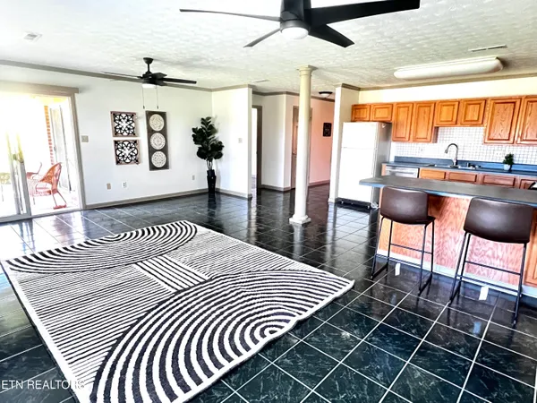 $2,200 | 3006 Brentwood Court, Kingston, TN 37763