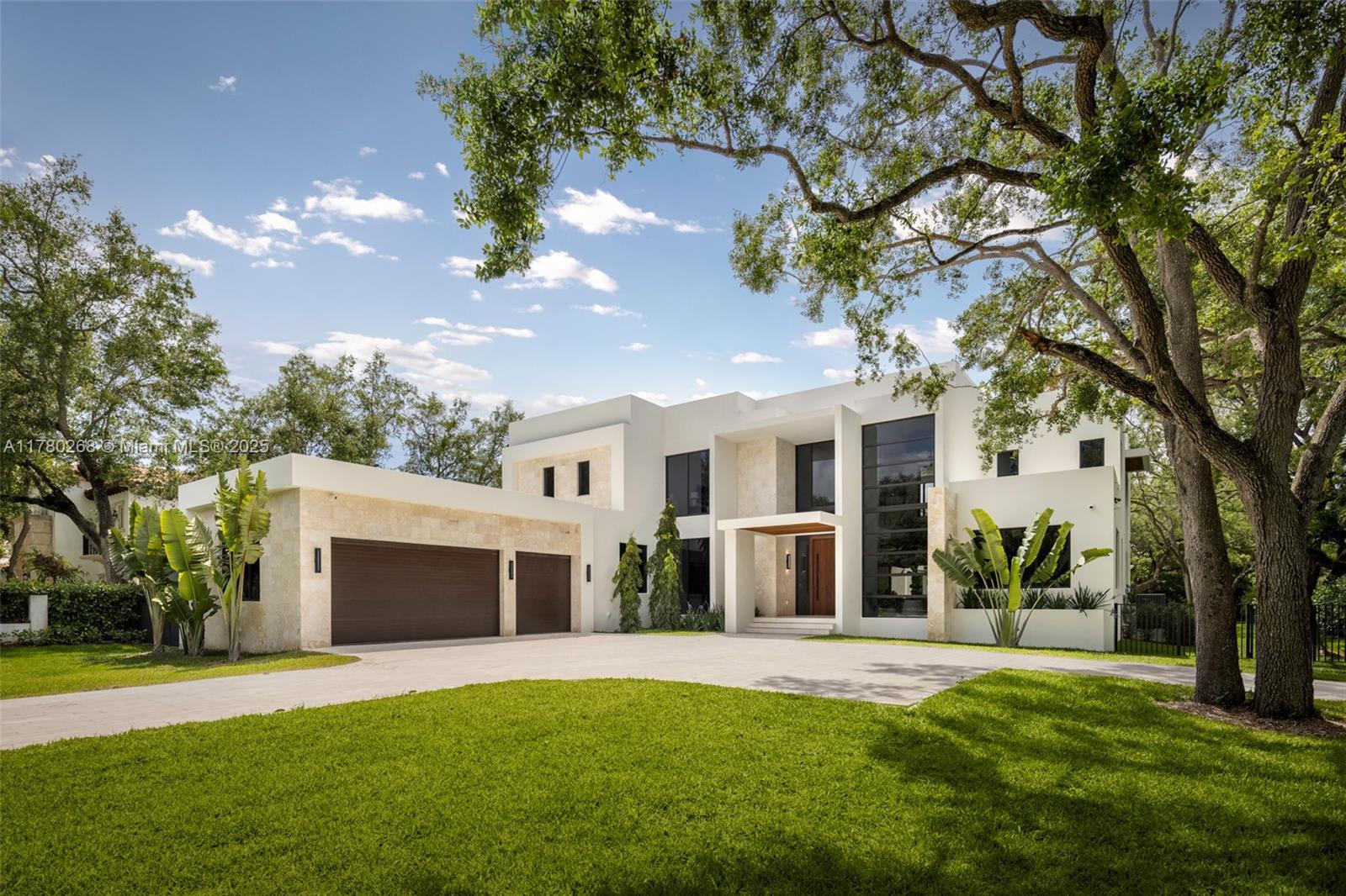 5796 Southwest 91st Street Pinecrest, FL 33156 - Photo 3 of 17