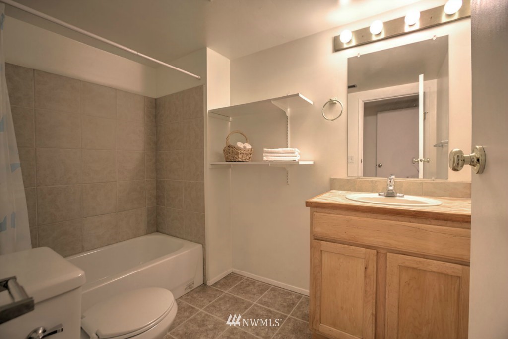 2811 Mill Avenue South Renton, WA 98055 - Photo 17 of 22