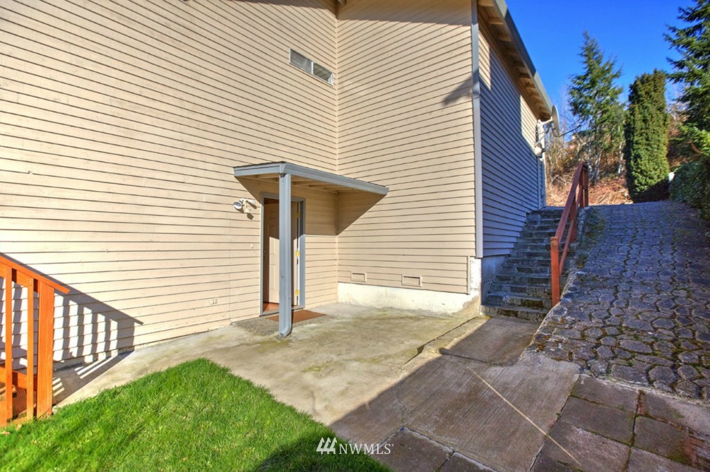2811 Mill Avenue South Renton, WA 98055 - Photo 20 of 22