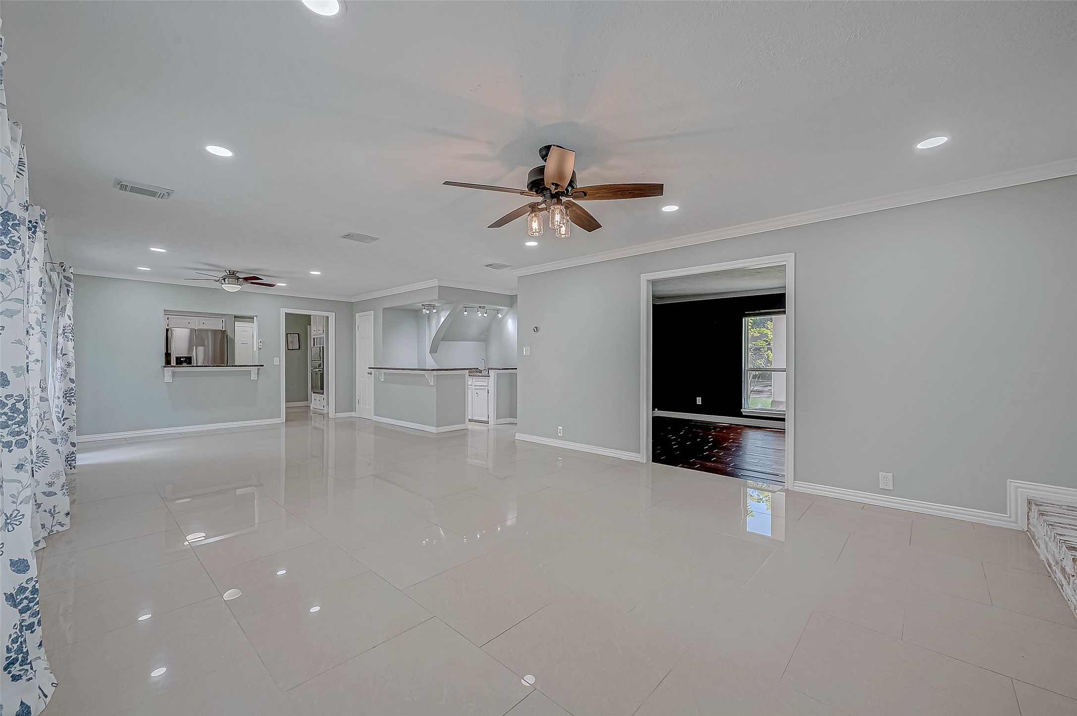 8110 Bent Oak Lane Spring, TX 77379 - Photo 14 of 49