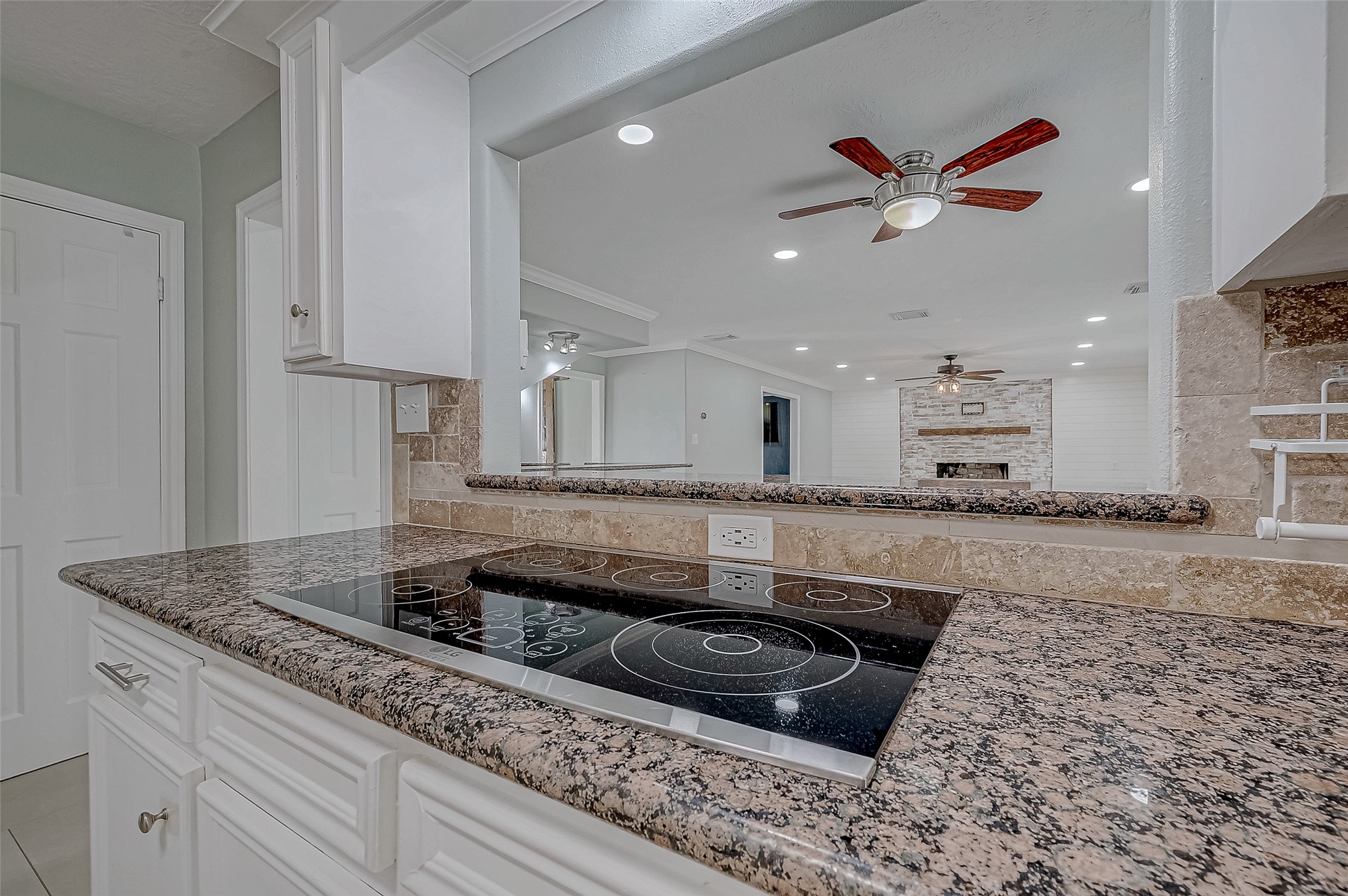 8110 Bent Oak Lane Spring, TX 77379 - Photo 19 of 49