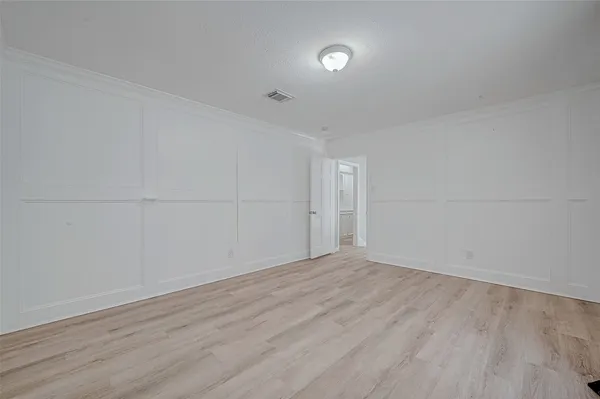 $2,850 | 8110 Bent Oak Lane, Spring, TX 77379