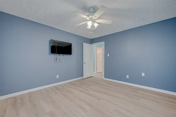 $2,850 | 8110 Bent Oak Lane, Spring, TX 77379