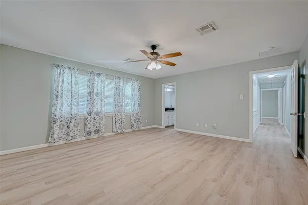 $2,850 | 8110 Bent Oak Lane, Spring, TX 77379