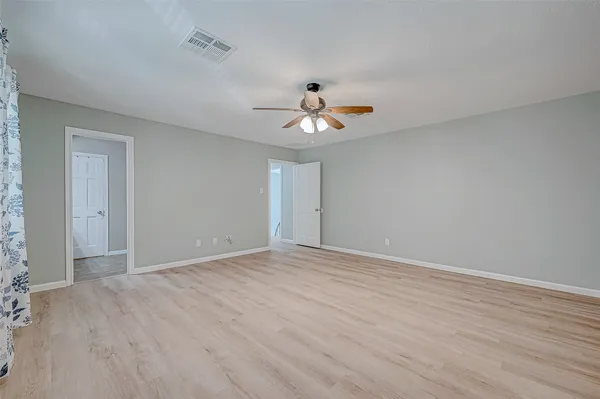 $2,850 | 8110 Bent Oak Lane, Spring, TX 77379