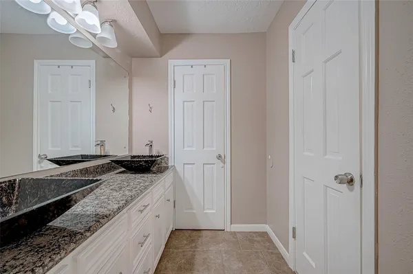 $2,850 | 8110 Bent Oak Lane, Spring, TX 77379