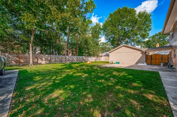 $2,850 | 8110 Bent Oak Lane, Spring, TX 77379