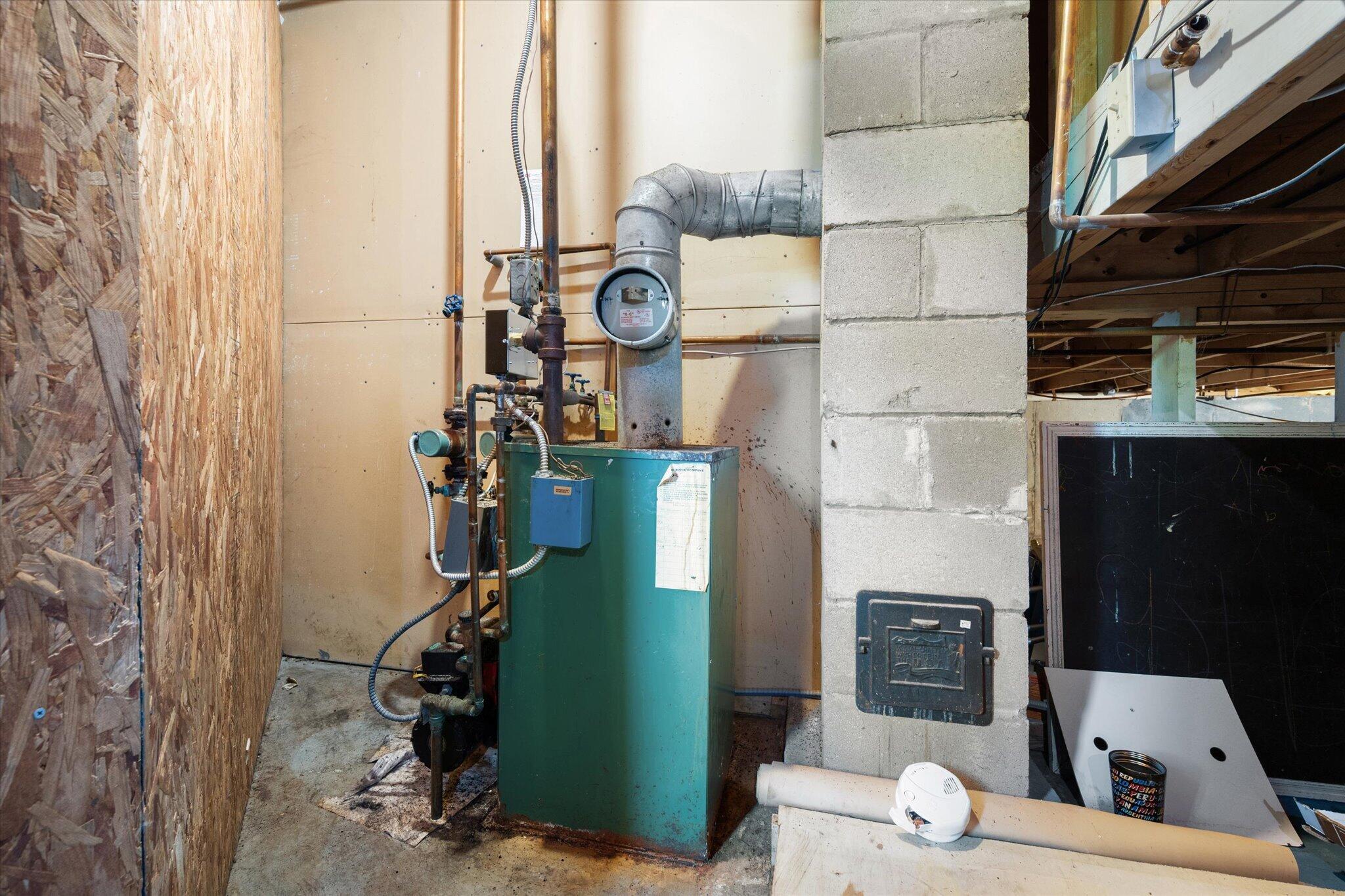 11 Treadwell Acres Hermon, ME 04401 - Photo 27 of 37 27-Boiler