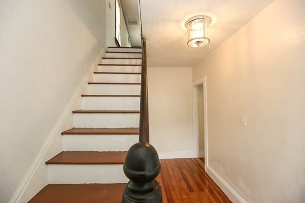39 Inman Street Lawrence, MA 01843 - Photo 15 of 18 Gallery Image 15