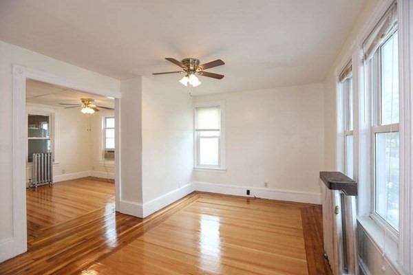 39 Inman Street Lawrence, MA 01843 - Photo 6 of 18 Gallery Image 6