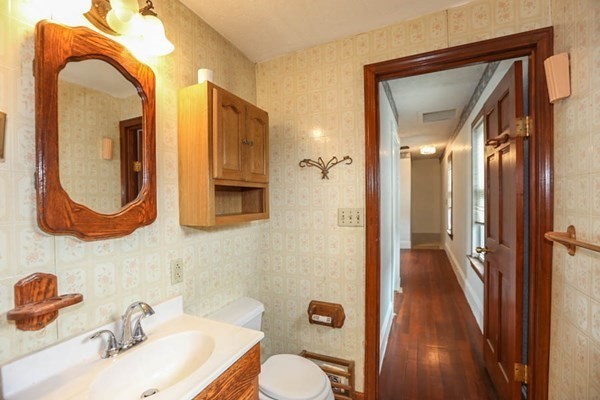 39 Inman Street Lawrence, MA 01843 - Photo 9 of 18 Gallery Image 9