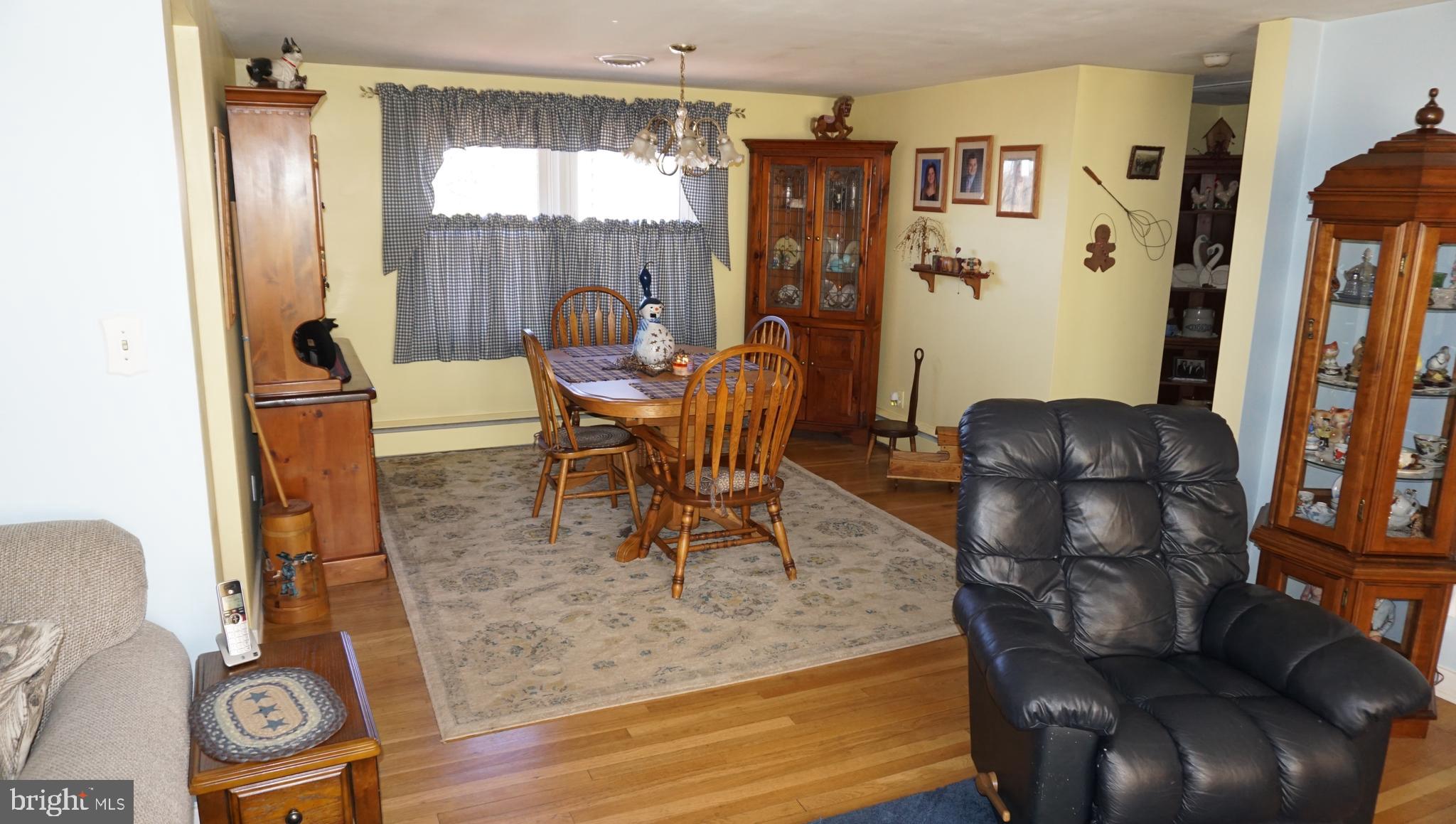 373 Edgehill Road York, PA 17403 - Photo 16 of 41