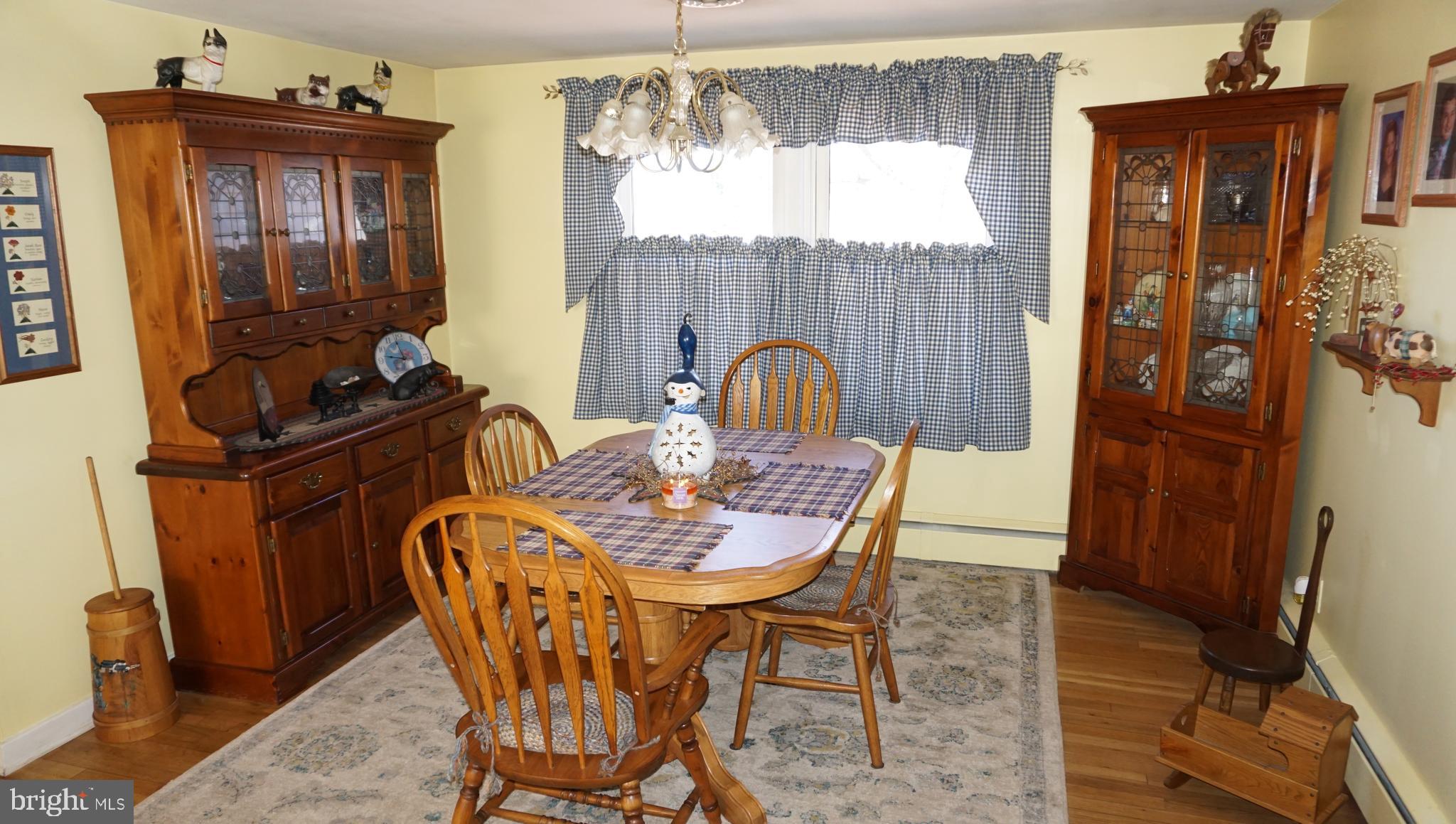 373 Edgehill Road York, PA 17403 - Photo 18 of 41