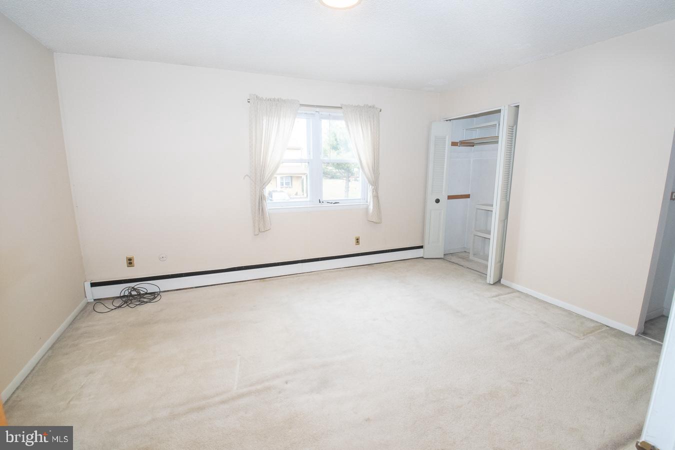 2407 Walnut Ridge Drive Pottstown, PA 19464 - Photo 9 of 18