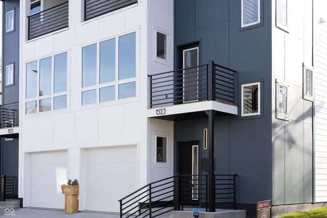 $322,500 | 1523 Marlowe Avenue, Indianapolis, IN 46201