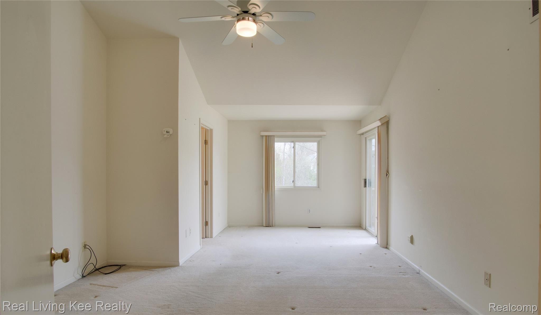 3412 Fairgrove Terrace, Unit 33 Rochester, MI 48309 - Photo 14 of 27 Master Bedroom (3).jpg