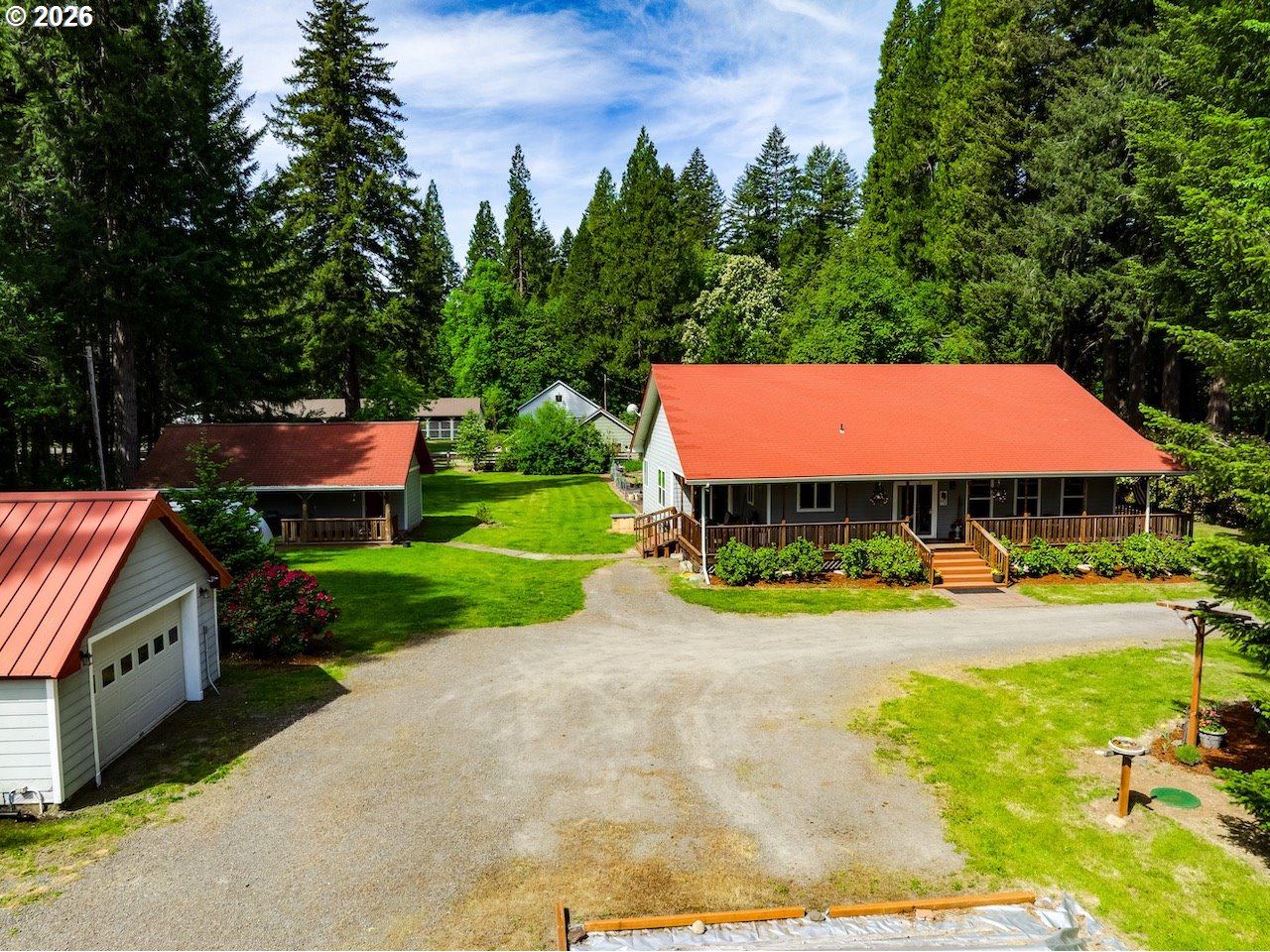 91793 Horse Creek Road Blue River, OR 97413 - Photo 4 of 42