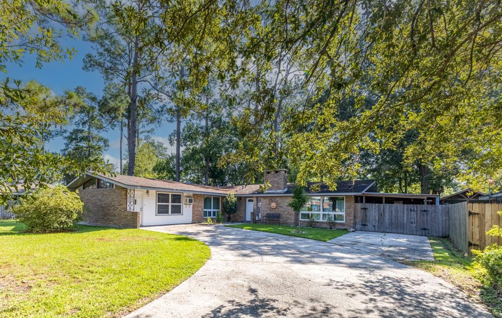 1352 9th Street Slidell, LA 70458 - Photo 3 of 43