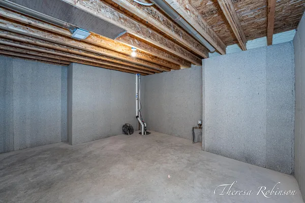 $409,000 | 6180 Charleston Lane, Unit 46, Allendale, MI 49401