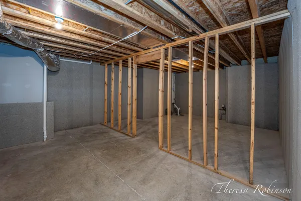 $409,000 | 6180 Charleston Lane, Unit 46, Allendale, MI 49401