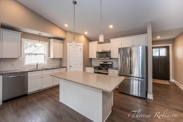 $409,000 | 6180 Charleston Lane, Unit 46, Allendale, MI 49401