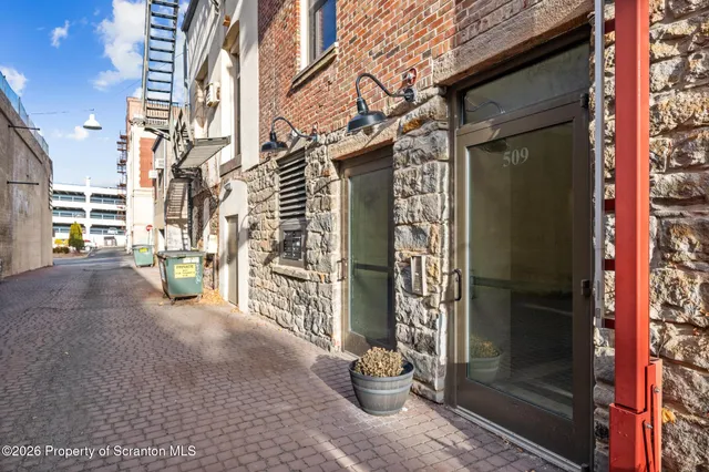 $398,000 | 509 Bogart Place, Scranton, PA 18503