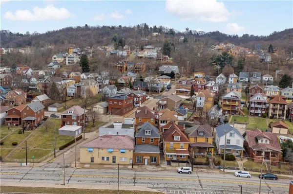 $169,900 | 848 Duss Avenue, Ambridge, PA 15003