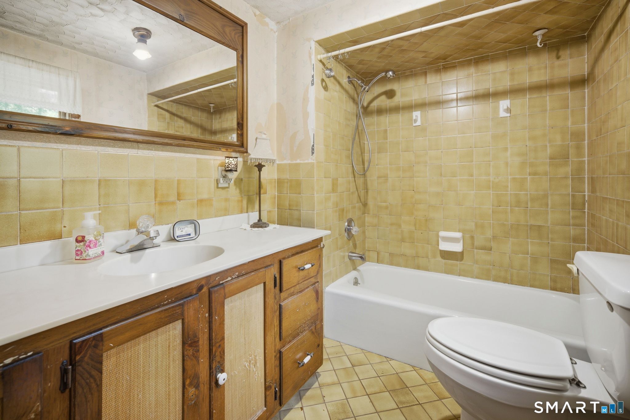133 Fitts Road Ashford, CT 06278 - Photo 26 of 34 Second floor full bath